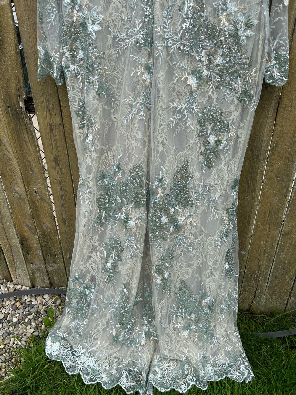 NWT Mac Duggal 67539 Embroidered Sequin Lace Evening Gown Sage Silver Size 20 - Picture 11 of 13